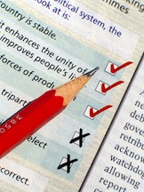 why smart people do dumb things