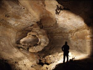 969754-mammoth-cave_2117_600x450-300x225-1