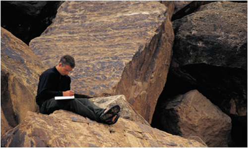 man-journal-writing1